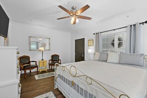 1 室のベッドルーム、アイロン / アイロン台、WiFi、ベッドシーツ