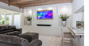 Takka, tietokoneen näyttö, tulostin