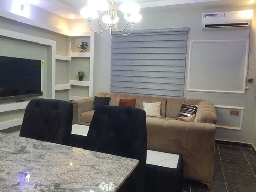 Enjoy this unique and lavishly furnished 1-bed apartment, with 4kva inverter 