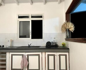 Private kitchen - Sun Side (les abymes)