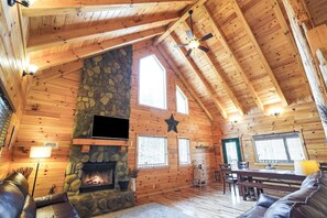 TV, fireplace, DVD player - Applewood Lodge | Hocking Hills, Hot Tub, Fire Pit (Logan)