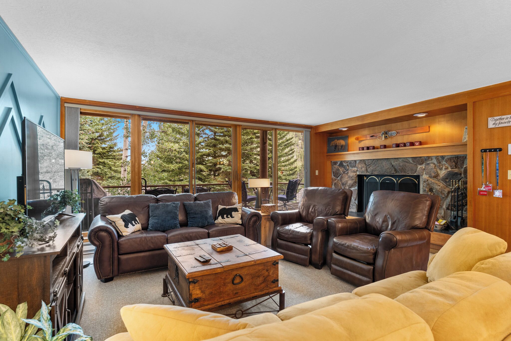 TV connectée, cheminée