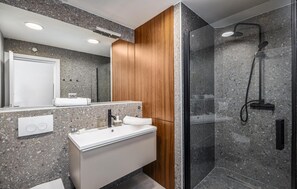 Badewanne, Haartrockner