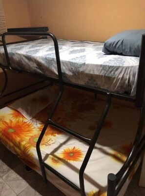 2 bedrooms