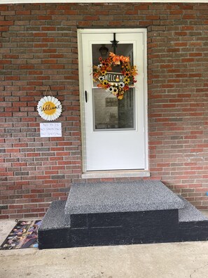 تفاصيل الفندق من الخارج