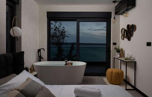 6 Schlafzimmer, Bügeleisen/Bügelbrett, Reisekinderbett, kostenloses WLAN