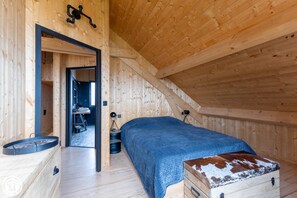 2 bedrooms, free WiFi