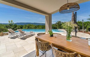 Outdoor dining - Pet friendly home in Krk (Krk)