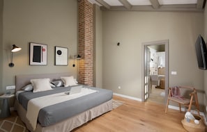 3 slaapkamers, reisbedje, gratis wifi, beddengoed