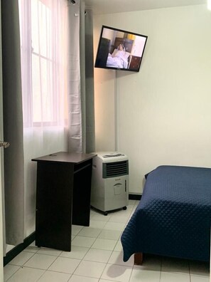 1 bedroom, hypo-allergenic bedding, laptop workspace, blackout drapes - Hab Nawi NF (Cali)