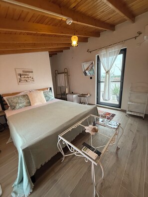 Habitación Deluxe | Ropa de cama de alta calidad, camas Select Comfort y wifi gratis