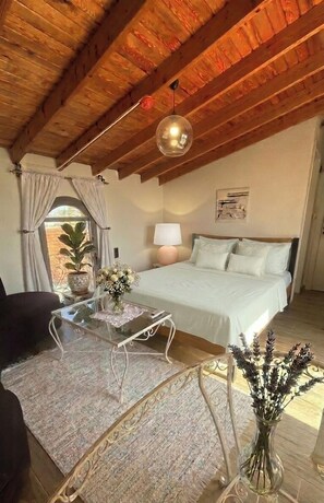 Quarto luxo | Roupas de cama premium, camas Select Comfort, Wi-Fi de cortesia