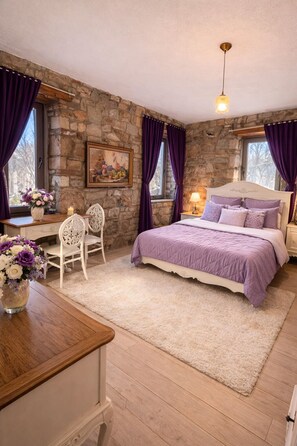 Deluxe Double Room | Premium bedding, Select Comfort beds, free WiFi, bed sheets - Masal Küçükköy Otel (Ayvalik)