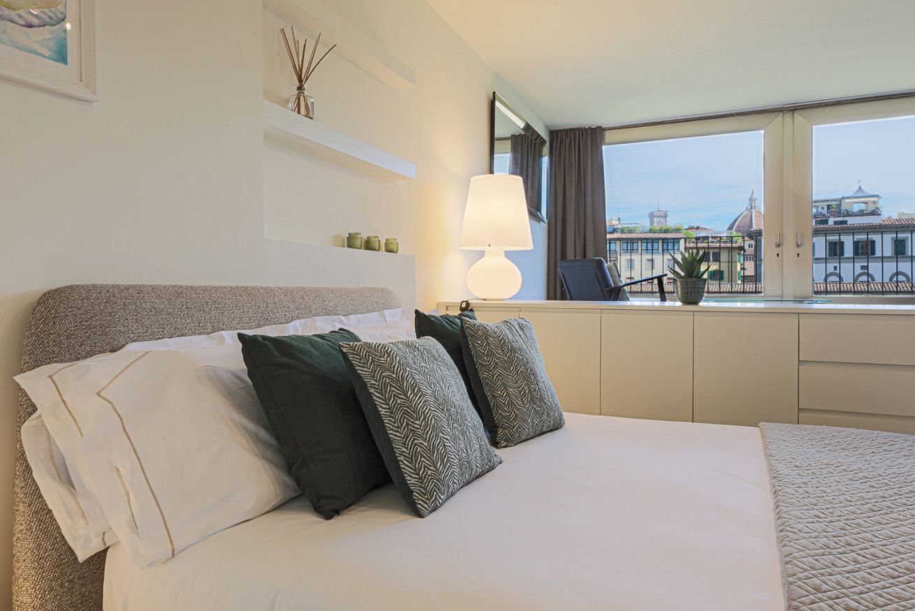 3 slaapkamers, een strijkplank/strijkijzer, wifi, beddengoed