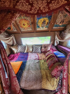 1 室のベッドルーム、WiFi、ベッドシーツ