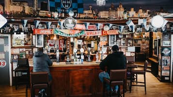 Bar (in der Unterkunft)