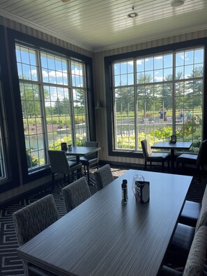 Dining - Cozy Countryside  Getaway (Grovertown)