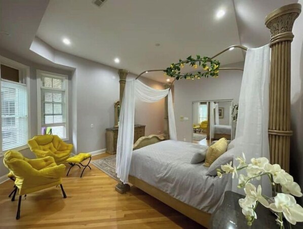 5 عدّة غرف نوم ومكواة/لوح كي وسرير سفر وواي فاي مجانًا