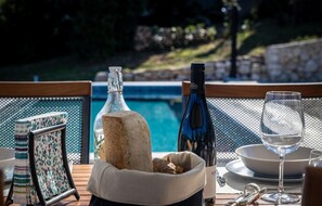 Outdoor dining - 3 bedroom awesome home in Labin (Labin)