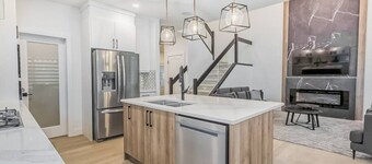 Kozy In Keswick (Upper Suite)