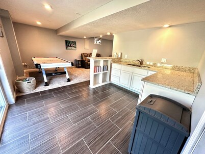 Suburban Oasis with Hot Tub Spa