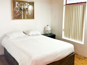 Premium-Apartment | Kostenloses WLAN, Bettwäsche