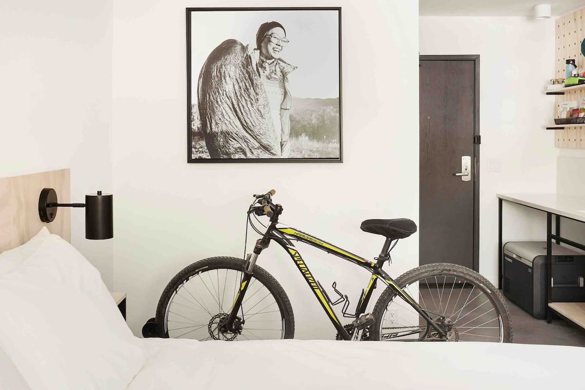 1 bedroom, in-room safe, blackout curtains, free WiFi