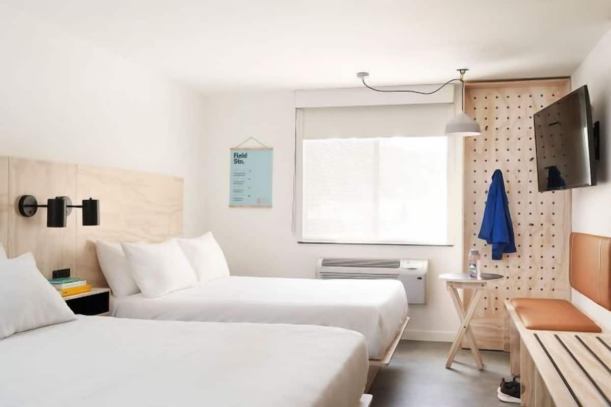 1 bedroom, in-room safe, blackout curtains, free WiFi