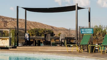 Piscina externa
