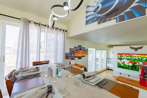 Dining - Family & Business: Fairchild AFB & Spokane Airport, #Golf, Casino, and Free WIFI (Spokane)