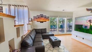 Smart TV, video games, music library, computer monitors