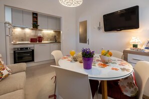 Apartment | 2 bedrooms - Apartments Ljubav - With Parking (Makarska)