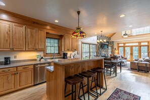 Fridge, microwave, oven, stovetop - Lazy River Lodge - Riverfront home with fire pit, hot tub! (Laurel Springs)