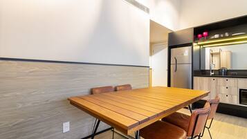 Apartemen Standar | Tempat makan