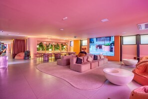 Lobby - Housi Paulista (São Paulo)