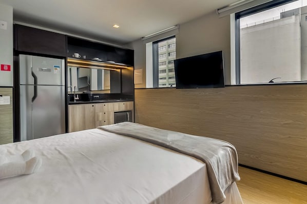 1 bedroom, free WiFi, bed sheets