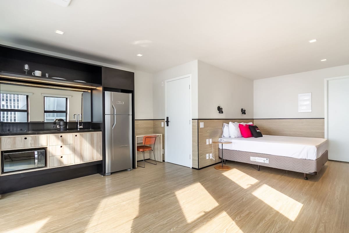 Appartement Standard | Bureau, Wi-Fi gratuit, draps fournis