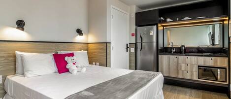 1 quarto, Wi-Fi de cortesia, roupa de cama