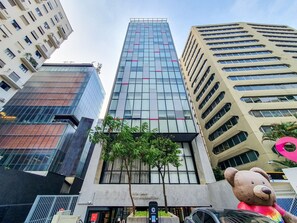 Exterior - Housi Paulista (São Paulo)