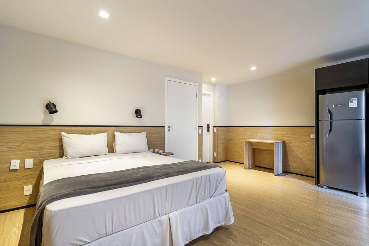Appartement Classique | Bureau, Wi-Fi gratuit, draps fournis