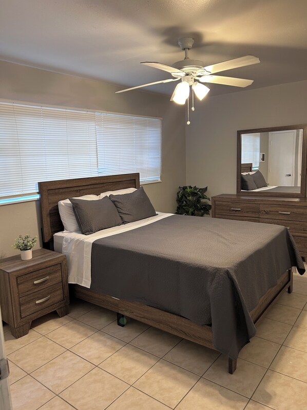 1 Schlafzimmer, WLAN, Bettwäsche