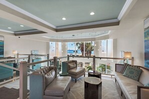 Interior - Silver Beach Towers 106E: Luxury Gulf-Front Penthouse with Pool Access (Destin)