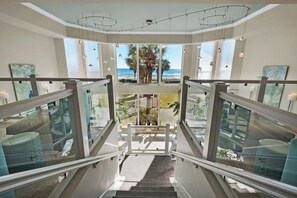Interior - Silver Beach Towers 106E: Luxury Gulf-Front Penthouse with Pool Access (Destin)
