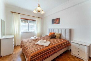 2 Schlafzimmer, Bügeleisen/Bügelbrett, Internetzugang, Bettwäsche