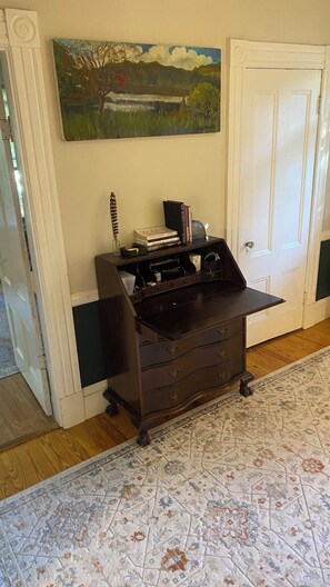 Interior - Pet friendly, quiet home away from home!  (Amesbury)
