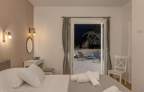 3 bedrooms, in-room safe, travel crib, free WiFi - Gorgeous home in Nin with WiFi (Nin)