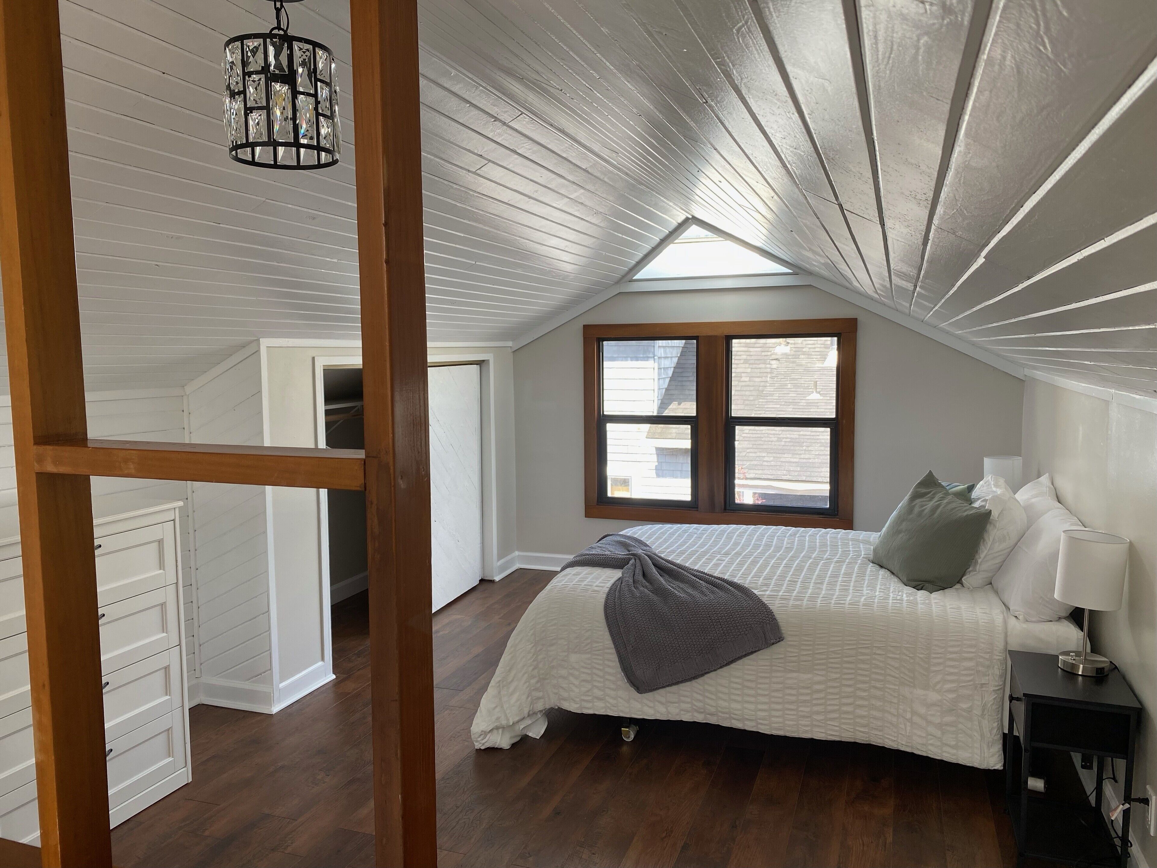 John's Landing Updated Bungalow