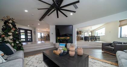 7200 Sq Ft Luxury Compound ~ 8BR / 9BA ~ 1.5 Acre