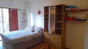1 bedroom, WiFi, bed sheets