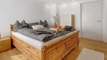 2 quartos, Wi-Fi de cortesia, roupa de cama